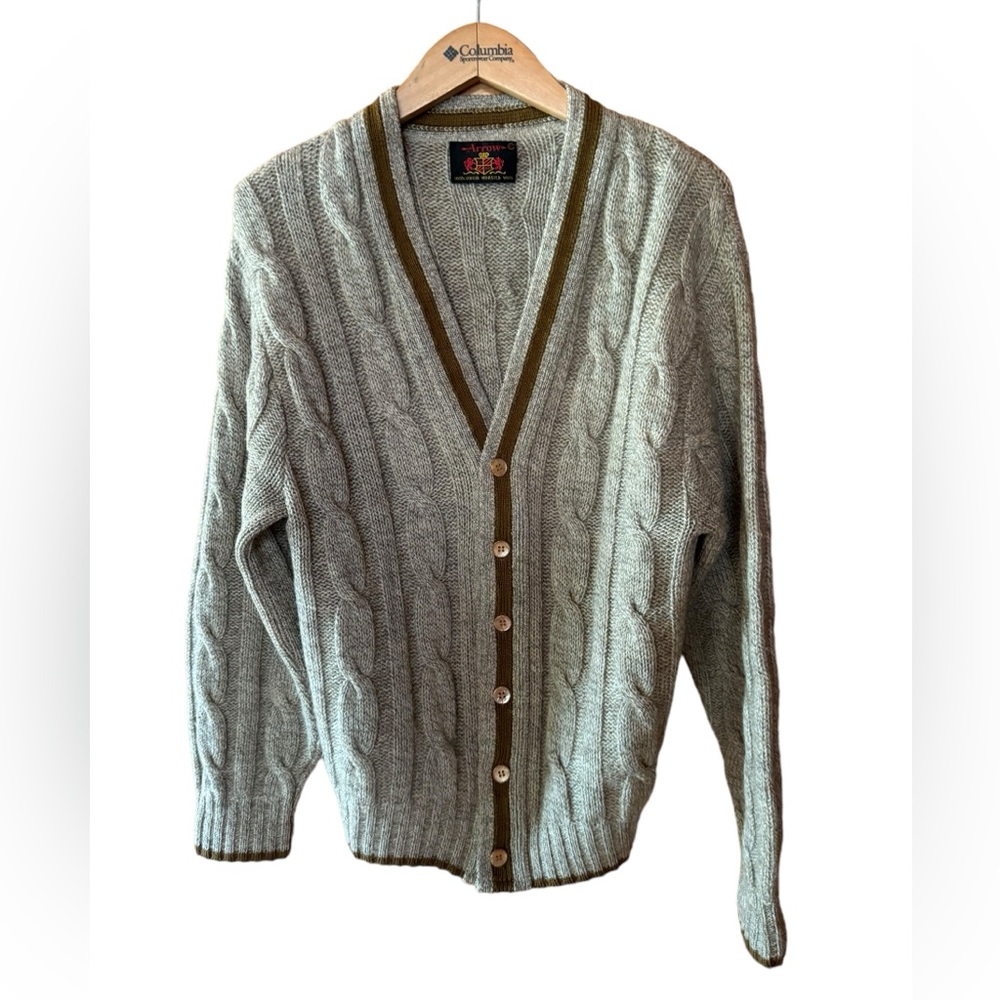 Vintage Arrow 100%‎ Virgin Wool Button Down Cardigan